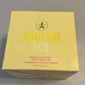 Jeffree Star Skin Banana Fetish Exfoliating Scrub - Soft Yellow